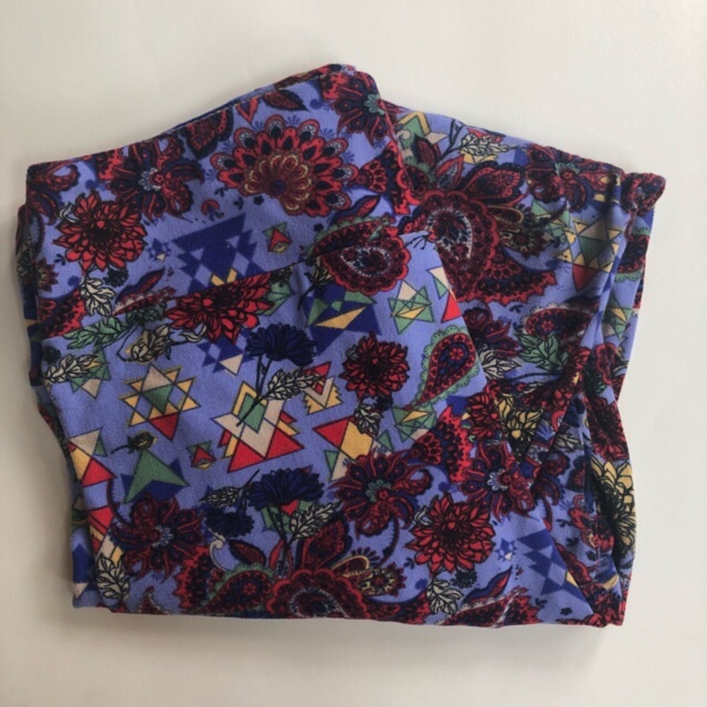 ✨LuLaRoe Purple Floral Geometric Leggings✨